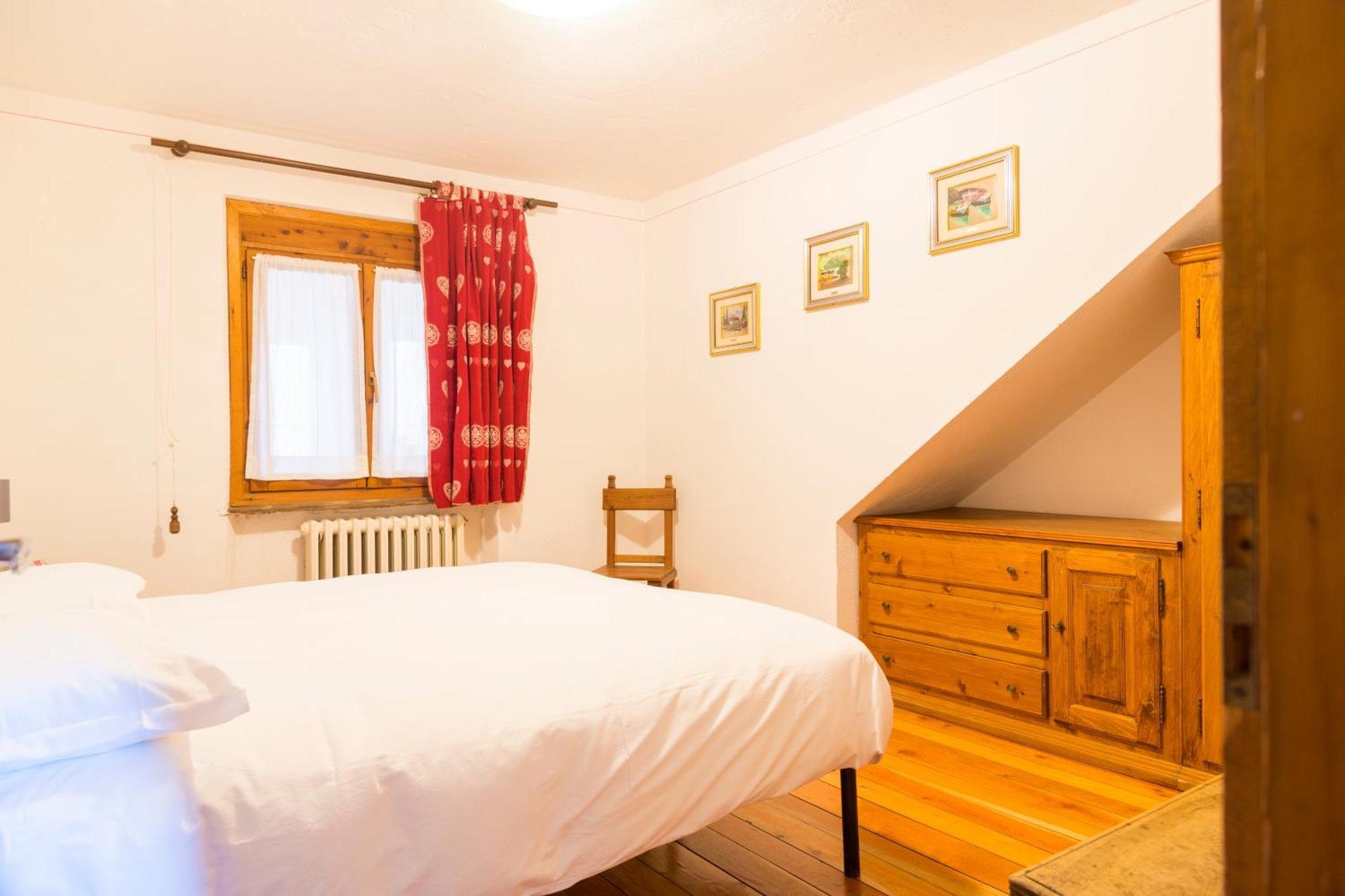 La Placette - Albergo Diffuso E Trattoria Usseaux Kültér fotó