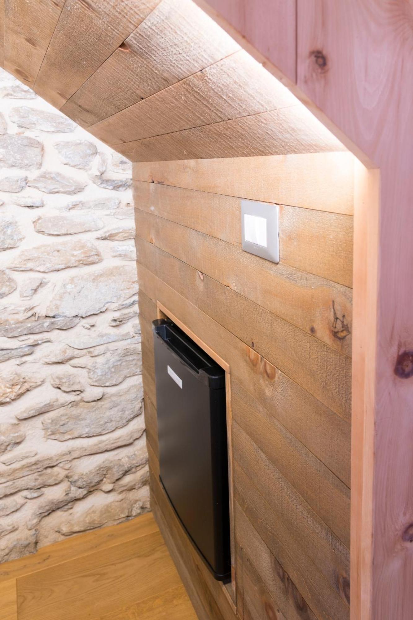 La Placette - Albergo Diffuso E Trattoria Usseaux Kültér fotó